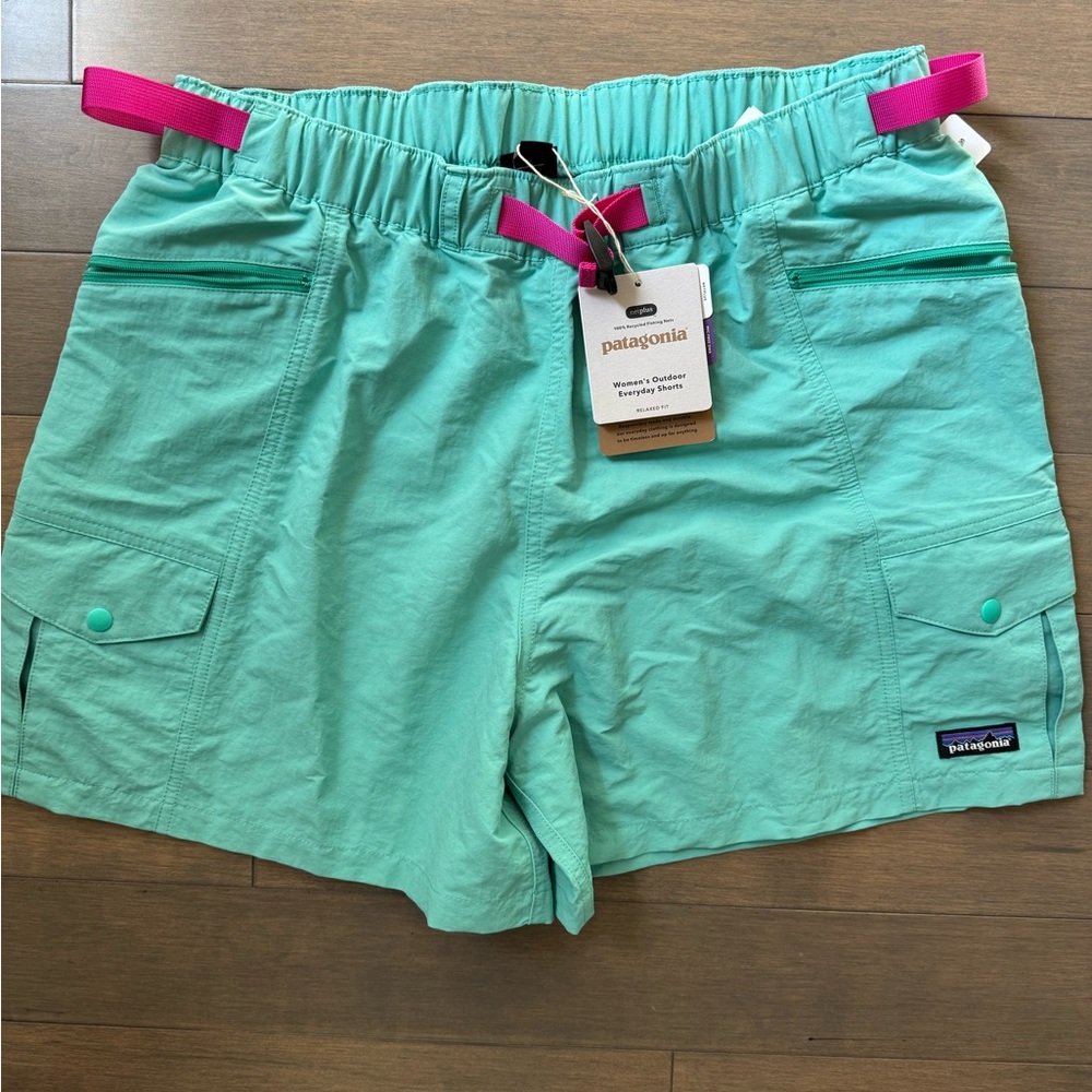 Patagonia Women's Everyday Shorts in Teal with Pink Waist Tabs